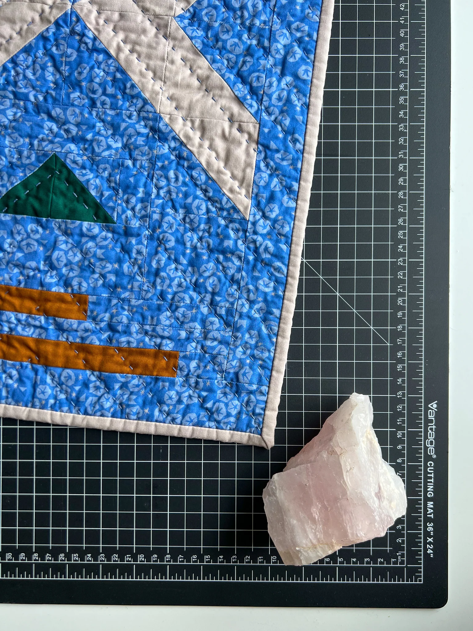 Vase (Grief) | PDF Download Mini Quilt Pattern - Image 3